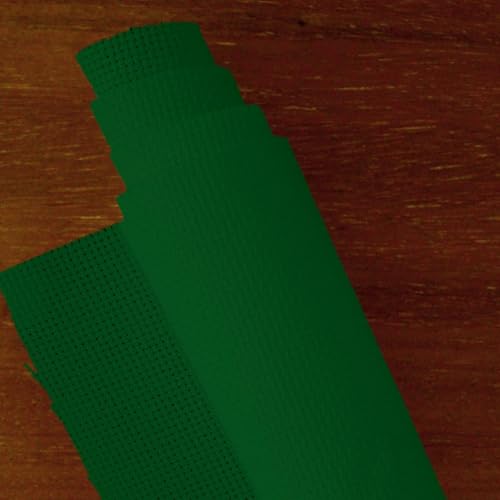 Essentials By Leisure Arts Aida Cloth, 14 Count, Kelly Green, Cross Stitch Fabric, Embroidery Fabric, Cross Stitch Supplies for Crafting, Stitching, and Sewing Projects 15X18