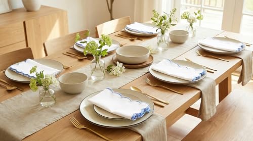 PurpleEssences Scalloped Cloth Napkins 18x18 in - White Edges Light Blue - color: White(edges- Light Blue)
