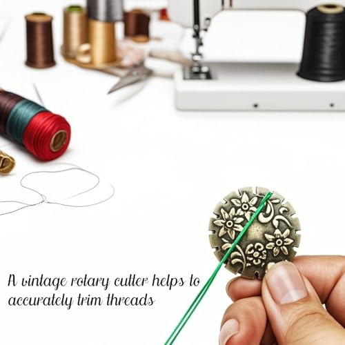 2 Pcs Yarn Cutter Pendant Set, Antique Copper Versatile Thread Cutter Tool for Crochet & Sewing Accessories, Yarn Minder & Embroidery Supplies, Gifts for Crocheters & Sewing Enthusiasts - size: 1.77*1.22 inches