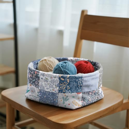 Aubliss 8pcs Fat Quarter Fabric Bundles 20'' x 20'' Cotton Craft Fabric - color: Navy Floral