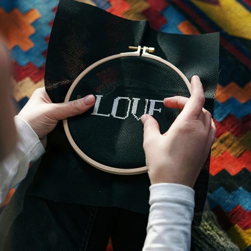 Yorwex 12 Pieces 7 Inch Embroidery Hoops Adjustable Wooden Cross Stitch Hoop for Art Craft Handy Sewing and Embroidery Crafts - style: 7 inch
