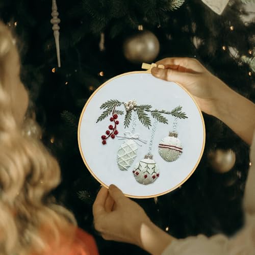 FONNUY Crewel Christmas Embroidery Kit for Beginners, Cross Stitch Set Winter Snow Scene Pine Owl Pattern for Adults, Easy to Follow Color Thread Needlework, 8'' Hoop (Holly Bauble) - style: Holly Bauble