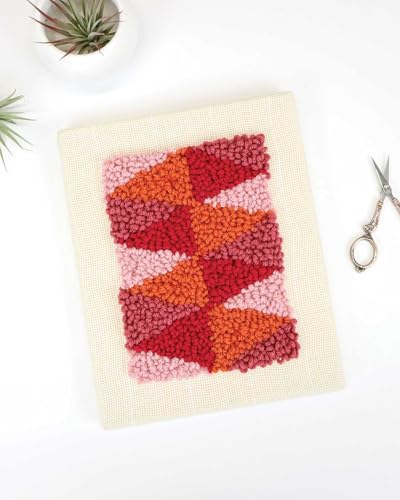 Pretty Punch Needle: Modern Projects, Creative Techniques, and Easy Instructions for Getting Started
