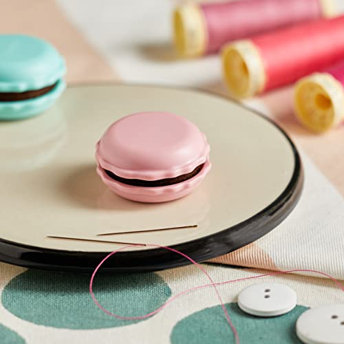 Clover Sweet N Sharp Macaron Sharpener/Needle Minder - Raspberry