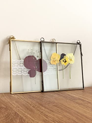 Beedecor Glass Frame for Pressed Flowers, Leaf and Artwork - Hanging Square Metal Picture Frames, Clear Double Glass Floating Frame, Wall Decor Photo Display, Set of 2 Flower Press Frames with Chain - color: Antique bronze, size: 6x6