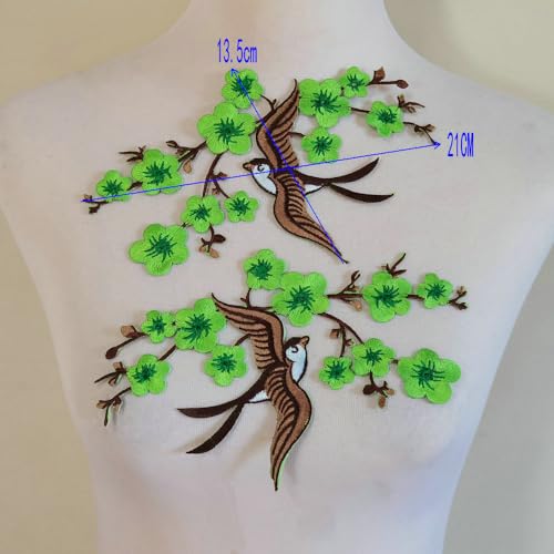 1pair Quince Sakura Flower Embroidery Iron On Applique Patches (Light Green) - color: Light Green