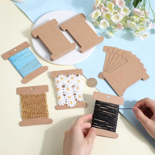 SUNNYCLUE 50Pcs Cardboard Spool Bulk Flat Thread Bobbin Kraft Paper Floss Embroidery Ribbon Holder Yarn Cords Line Strings Organizers Card Strings Bobbins for Crafting Cross Stitch DIY Sewing Storage