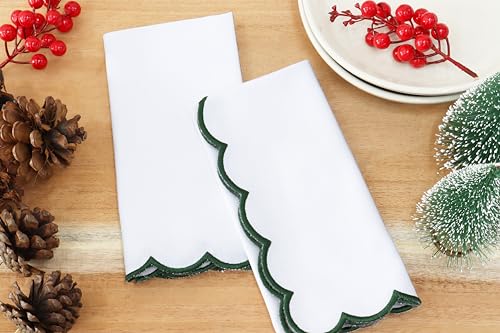 PurpleEssences Scalloped Cloth Napkins 18x18 in - White Edges Forest Green - color: White(edges- Forest Green)