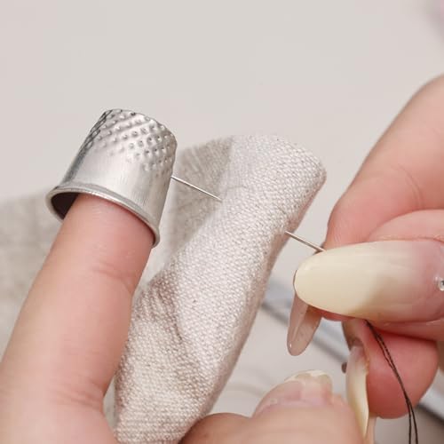 67-Piece Set Portable Travel Sewing Kit with Needles Threads Scissors Pins Tape Measure Storage Bags DIY Embroidery Handwork