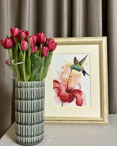 RIOLIS 2178 Hummingbird Counted Cross Stitch Kit 8.25 x 11.75 in - style: Hummingbird 2178