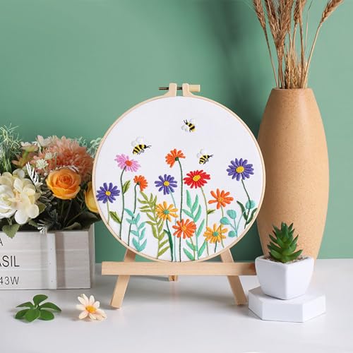 Louise Maelys Embroidery Kit for Beginners Daisy Flower Bee Stitch Set - color: daisy flowers