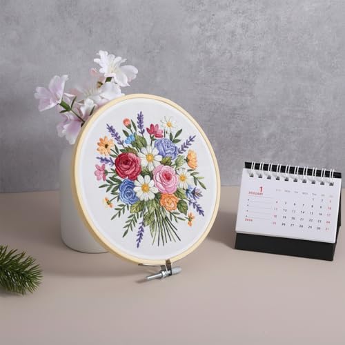 2 Pcs Wooden Embroidery Hoop, 8 Inch 10 inch Bamboo Embroidery Hoops Frame Circle Cross Stitch Hoop Ring for Art Craft Sewing DIY Decoration Home Ornaments - size: 8in+10in