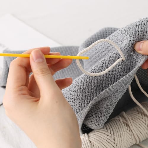 LOVEINUSA Yarn Needle Set, Bent Tapestry Needles, Large Eye Plastic Needle,Blunt Sewing Needles with Storage Box for Knitting, Crocheting, Sewing Projects and Knitting Beginners Gifts