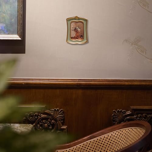 Vintage Picture Frame 2.5x3.5 Antique Ornate Photo Frame Tabletop and Wall Hanging, Decorative Retro Design Home Decor, Old-Fashioned Photo Gallery Art, Sage Green - color: Sage Green, size: 2.5x3.5
