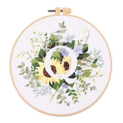 IUHUI Embroidery Kit for Beginners Adults - 26 Floral Letters Easy Patterns, DIY Hand Stitching Embroidery Set with Hoop (Flower and Grass Letter Q) - color: Flower and Grass Letter Q