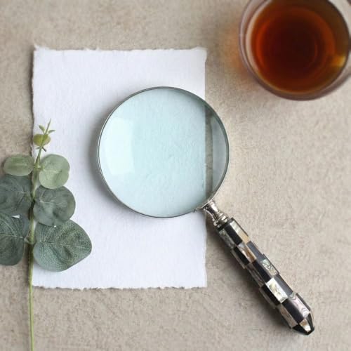 Magnifying Glass with Mother of Pearl Handle, Handheld 10x Magnifying Glass Lens, Antique Magnifier, Reading, Inspection, Coin & Stamp, Astrologer, Low Sight Elderly Collectible Décor Gift 4" - style: Mother of Pearl Handle 5