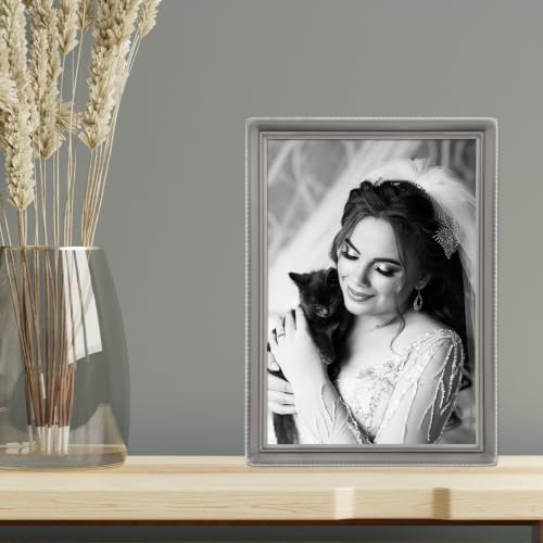 Lawrence Frames 11557 Antique Pewter 5x7 Picture Frame - Bead Border Design - color: Pewter, size: 5x7