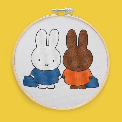 Miffy Cross-Stitch Kit: Includes Everything You Need to Create 3 Super-Sweet Projects (Choose from 8 Patterns)