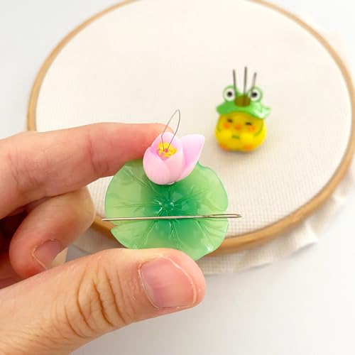 Magnetic Lotus Leaf Needle Minder and Flower Threader for Cross Stitch, Frog Chick Needle Holder Magnet for Embroidery Sewing Needlework Tool Accessories