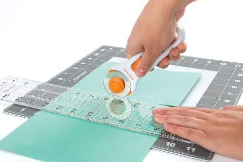 Fiskars 45mm Stick Rotary Paper Edger, Paper & Cardstock Cutting Tool - color: Paper Edger White