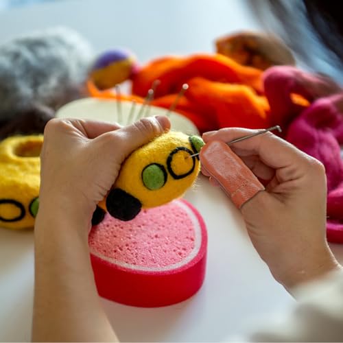 20Pcs Leather Finger Cots Needle Felting Finger Protectors for Hand Craft Sewing Needlework Handmaking Random Color