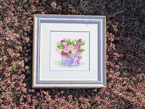 RIOLIS - Tulips Hat Box 2003, Floral Cross Stitch Kits 7¾"x7¾, Cross Stitch Kits for Beginners & Advanced, Crossstitching Kits Adult, Counted Stitching Kits, Flowers Embroidery Kit - style: Tulips Hat Box 2003