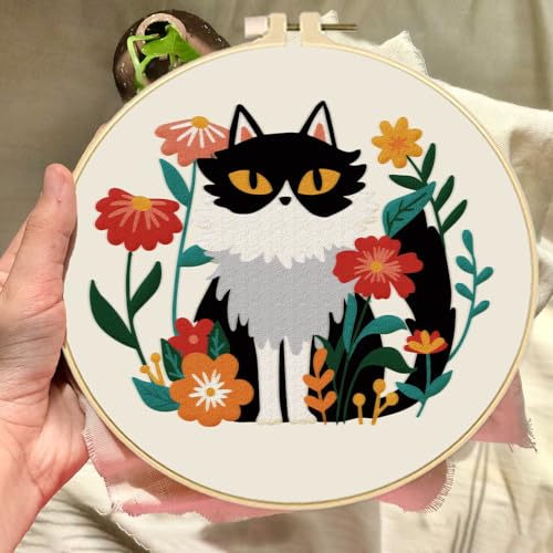 BEUNITONE 4 Set Cat and Dog Embroidery Kit for Beginenrs Hand Sewing Embroidery Kits with Cat and Dog Pattern Needlepoint Kit with Colourful Threads Needles Instructions - style: Cat Dog