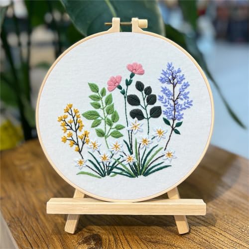 Meecaa Lavender Flower Embroidery Kit Starter Set, Hand Embroidery Set,Pattern Printed Cross Stitch Set for Beginner Adults, with Embroidery Hoop and Instructions (Lavender) - color: Lavender