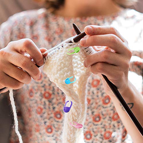 LUNARM Crochet Stitch Markers 315PCS Stitch Markers for Crocheting Knitting - color: 300pcs + 15pcs Needles