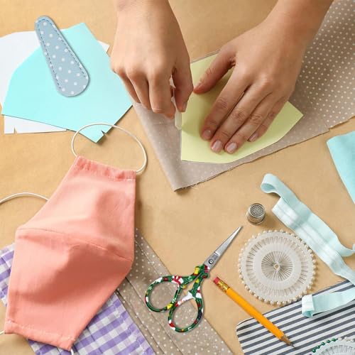 3.6 inch Scissors with Sheath for Embroidery Knitting Craft Yarn - color: Green Christmas