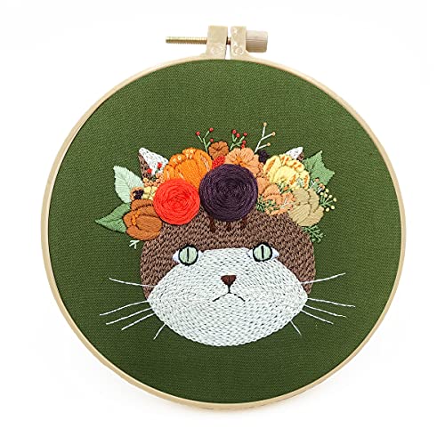 Mozzyyee Embroidery Starter kit, DIY Adult Beginner Embroidery Kits, Including Cloth with Cat Patterns, Colored Threads, Needles, Hoops and Instructions (Green) - color: Green