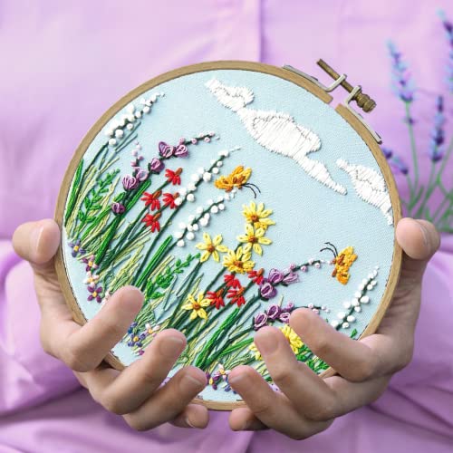 LEISURE ARTS Embroidery Kit for Beginners - Green Fields - Cross Stitch Kit for Adults - Includes 8'' Hoop & Pattern
