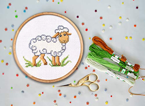 Counted Cross Stitch Kit 'Lamb' - DIY Embroidery Set with a White Sheep - color: Lamb