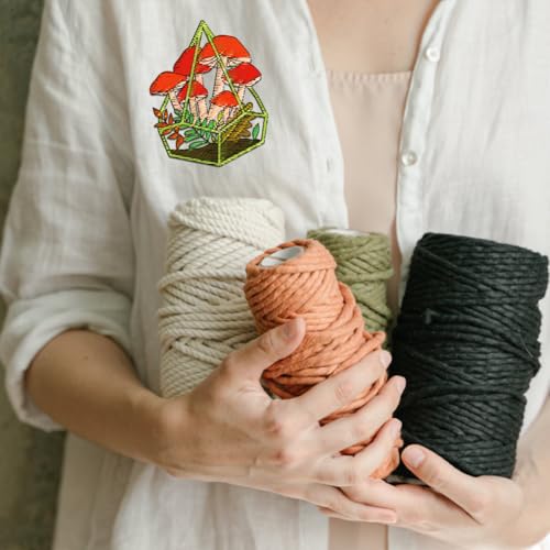 BENECREAT 35pcs Water Soluble Embroidery Stabilizers, Geometric Vessel Green Plants Stick and Stitch Embroidery Paper Wash Away Transfer Paper for Beginners - color: Plants