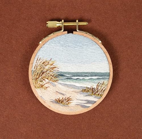 Richly Stitched Landscape Embroidery: Mastering Thread Painted Scenes