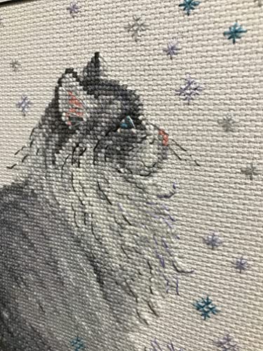 RIOLIS 1912 Snowy Meow Counted Cross Stitch Kit 9.5 x 11.75 in