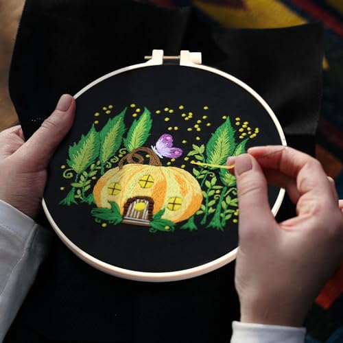 ERKOON 5 Sets Embroidery Kit for Beginners Adult Mushroom Cross Stitch - color: Black-Mushrooms