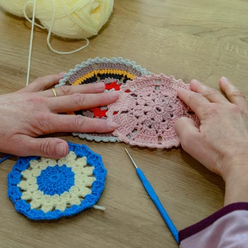 PATIKIL 3" Round Circle Plastic Canvas Mesh Sheets, 100 Pcs Eye Mesh for Embroidery 2mm Holes with Needlepoint Blank for DIY Crafting Wreathing Coasters Card Holder - size: 3"