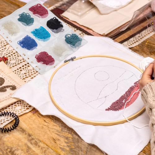 SUPERFINDINGS 8 Pack Binder Page for Embroidery Floss Cross Stitch 9 Grids Sewing Organizer 8.8x6.4cm Floss Organizers Bags Portable White PVC Thread Holder for DIY Craft Embroidery Sewing Storage - size: 3.46x2.52"