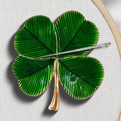 Needle Minder Magnet, Magnetic Needle Minder, Needle Minders Magnetic Cross Stitch Accessories, Magnetic Needle Holder, Life Tree, Butterfly, Cats, Owl, Heart (FourLeaf) - size: FourLeaf