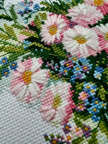 RIOLIS 2277 Gentle Daisies Counted Cross Stitch Kit 11.75 x 8.25 in - style: Gentle Daisies 2277