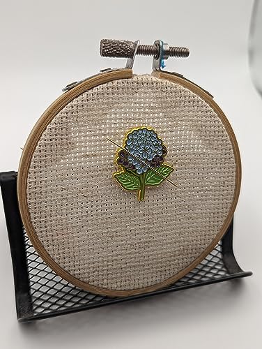 Hydrangea Needle Minder