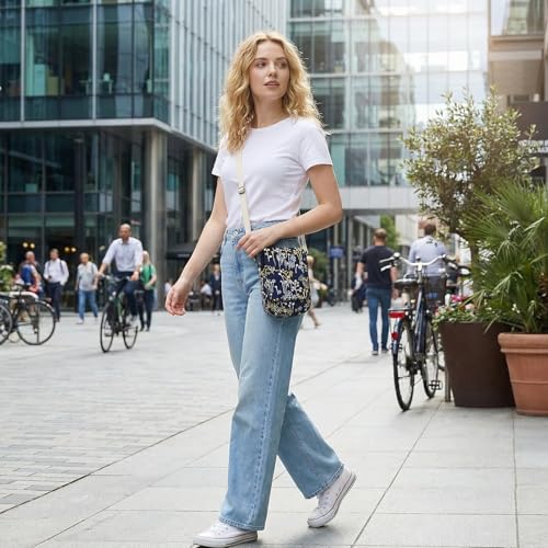 Embroidery Flowers Canvas Crossbody Bag, Women Messenger Bag, Cellphone Pouch Purse - color: Deepblue Grass