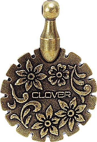 Clover Thread Cutter Pendant Antique Gold, 1 - color: Antique Gold