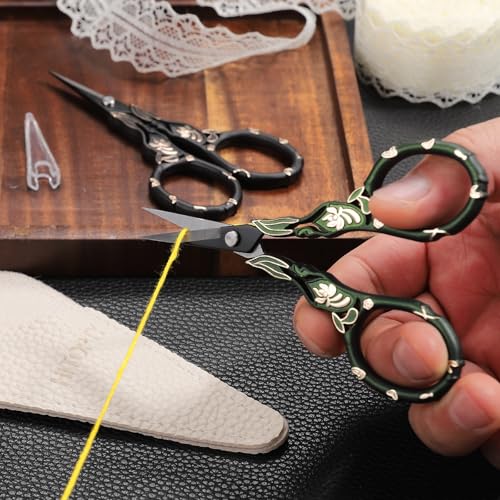Vintage Sewing Scissors, Small All Purpose Scissor with Cover - color: Dark Green