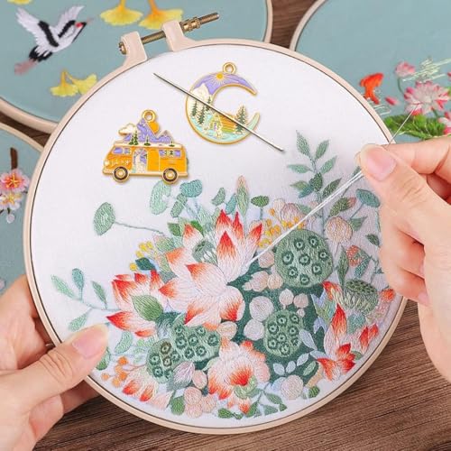 Moon and Tour Bus Needle Minder for Embroidery, Magnetic Pin Holder for Cross Stitch, Needlework and Embroidery Accessories （2 PCS）