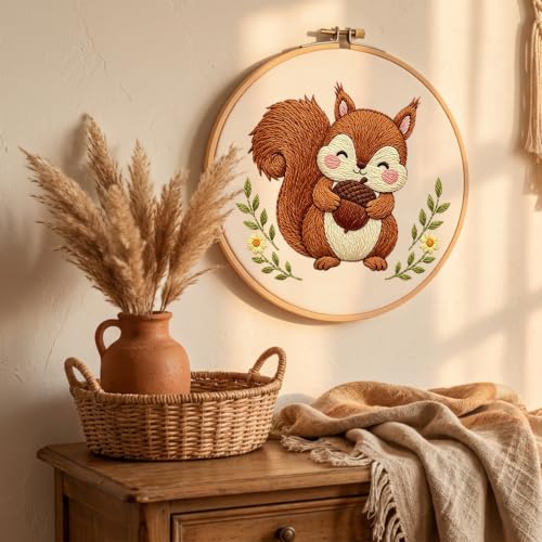 Nuberlic Embroidery Kit for Beginners Stamped Squirrel Needlepoint - color: Squirrel