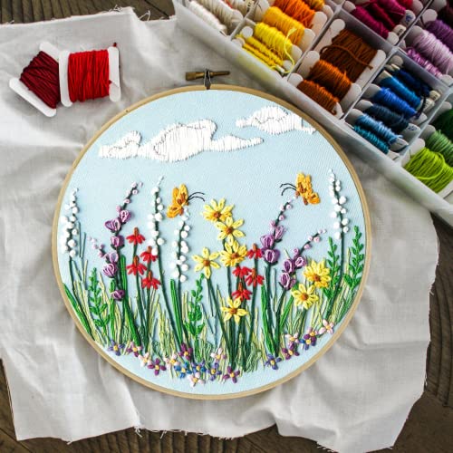 LEISURE ARTS Embroidery Kit for Beginners - Green Fields - Cross Stitch Kit for Adults - Includes 8'' Hoop & Pattern
