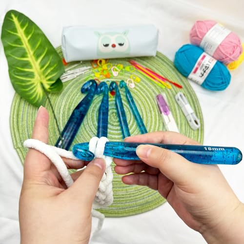 43 Pcs Large Crochet Hooks Set,12mm 15mm 18mm 20mm 25mm Large Crochet Hooks for Chunky Yarn,Plastic Crystal Smooth Big Crochet Needles for Handmade DIY Crochet with Storage Bag - color: Blue