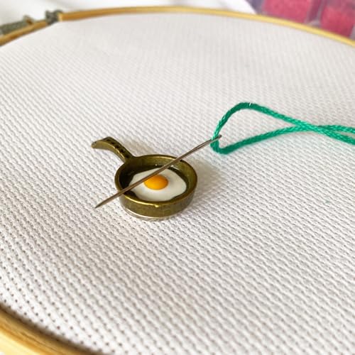 DPXWCCH Pack of 2 Frying Pan Needle Minders, Magnetic Needle Holder for Cross Stitch Embroidery Sewing Needlework Accessories